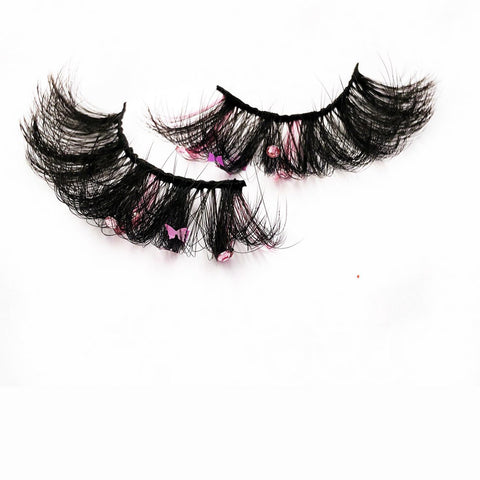 EVERYTHING LASHES